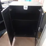 LOTE 484 -  01 ARMÁRIO EM AÇO COM 02 PORTAS. (NO ESTADO) ATENÇÃO! FAZER A VISITAÇÃO ANTES DE ARREMATAR, NÃO SABEMOS SE FUNCIONA. LEILÃO NÃO TEM GARANTIA E NEM DEVOLUÇÃO, SUJEITO A POSSÍVEIS AVARIAS VISÍVEIS/OCULTAS E/OU AUSÊNCIA DE COMPONENTES.