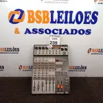 LOTE 239 - 01 MESA DE SOM 4 CANAIS SOUND CRAFT SELENIUM SX802FX. (NO ESTADO) ATENÇÃO! FAZER A VISITAÇÃO ANTES DE ARREMATAR, NÃO SABEMOS SE FUNCIONA. LEILÃO NÃO TEM GARANTIA E NEM DEVOLUÇÃO, SUJEITO A POSSÍVEIS AVARIAS VISÍVEIS/OCULTAS E/OU AUSÊNCIA DE COMPONENTES.
