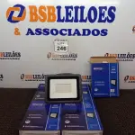 LOTE 246 - 05 REFLETORES DE LED 100W.(NOVO) (NO ESTADO) ATENÇÃO! FAZER A VISITAÇÃO ANTES DE ARREMATAR, NÃO SABEMOS SE FUNCIONA. LEILÃO NÃO TEM GARANTIA E NEM DEVOLUÇÃO, SUJEITO A POSSÍVEIS AVARIAS VISÍVEIS/OCULTAS E/OU AUSÊNCIA DE COMPONENTES.