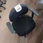LOTE 469 - 01 CADEIRA GIRATÓRIA PARA ESCRITÓRIO. (NO ESTADO) ATENÇÃO! FAZER A VISITAÇÃO ANTES DE ARREMATAR, NÃO SABEMOS SE FUNCIONA. LEILÃO NÃO TEM GARANTIA E NEM DEVOLUÇÃO, SUJEITO A POSSÍVEIS AVARIAS VISÍVEIS/OCULTAS E/OU AUSÊNCIA DE COMPONENTES.