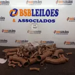 LOTE 147 - 01 CAIXA COM 10 UNIDADES DE CURVA-SOLD-45 50MM, 10 UNIDADES DE 45- 32MM, 19 UNIDADES DE 45-25MM, 56 UNIDADES DE 45- 20MM E 20 UNIDADES DE CURVA DE 20MM MARCA KRONA. (NOVO) (NO ESTADO) ATENÇÃO! FAZER A VISITAÇÃO ANTES DE ARREMATAR, NÃO SABEMOS SE FUNCIONA. LEILÃO NÃO TEM GARANTIA E NEM DEVOLUÇÃO, SUJEITO A POSSÍVEIS AVARIAS VISÍVEIS/OCULTAS E/OU AUSÊNCIA DE COMPONENTES.