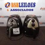 LOTE 178 - 02 AIR FRYER MARCA MONDIAL COM AVARIAS.  (NO ESTADO) ATENÇÃO! FAZER A VISITAÇÃO ANTES DE ARREMATAR, NÃO SABEMOS SE FUNCIONA. LEILÃO NÃO TEM GARANTIA E NEM DEVOLUÇÃO, SUJEITO A POSSÍVEIS AVARIAS VISÍVEIS/OCULTAS E/OU AUSÊNCIA DE COMPONENTES.