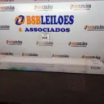 LOTE 040 - 05 LUMINÁRIAS LED DUOLINE 36W MARCA ELGIN. (NOVO) (NO ESTADO) ATENÇÃO! FAZER A VISITAÇÃO ANTES DE ARREMATAR, NÃO SABEMOS SE FUNCIONA. LEILÃO NÃO TEM GARANTIA E NEM DEVOLUÇÃO, SUJEITO A POSSÍVEIS AVARIAS VISÍVEIS/OCULTAS E/OU AUSÊNCIA DE COMPONENTES.