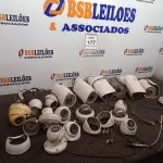 LOTE 177 - 01 LOTE COM VÁRIAS CÂMERAS DE SEGURANÇA MARCAS E MODELOS DIVERSOS. (NO ESTADO) ATENÇÃO! FAZER A VISITAÇÃO ANTES DE ARREMATAR, NÃO SABEMOS SE FUNCIONA. LEILÃO NÃO TEM GARANTIA E NEM DEVOLUÇÃO, SUJEITO A POSSÍVEIS AVARIAS VISÍVEIS/OCULTAS E/OU AUSÊNCIA DE COMPONENTES.