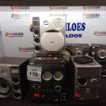 LOTE 179 - 02 APARELHOS DE SOM COMPLETOS MARCA PHILCO. (NO ESTADO) ATENÇÃO! FAZER A VISITAÇÃO ANTES DE ARREMATAR, NÃO SABEMOS SE FUNCIONA. LEILÃO NÃO TEM GARANTIA E NEM DEVOLUÇÃO, SUJEITO A POSSÍVEIS AVARIAS VISÍVEIS/OCULTAS E/OU AUSÊNCIA DE COMPONENTES.