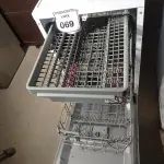 LOTE 069 - 01 MÁQUINA DE LAVAR LOUÇA 220V (DISHWASHER ). (NO ESTADO EM QUE SE ENCONTRA. SUJEITO A AVARIAS OCULTAS/VISÍVEIS.) BF8718S