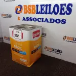 LOTE 251 - 01 LATA DE TINTA 16L/ 18L INTERIORES/EXTERIORES ACRÍLICO FOSCO IQUINE BASE C.  (NOVO) (NO ESTADO) ATENÇÃO! FAZER A VISITAÇÃO ANTES DE ARREMATAR, NÃO SABEMOS SE FUNCIONA. LEILÃO NÃO TEM GARANTIA E NEM DEVOLUÇÃO, SUJEITO A POSSÍVEIS AVARIAS VISÍVEIS/OCULTAS E/OU AUSÊNCIA DE COMPONENTES.
