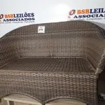 LOTE 075 - 01 GARDEN SOFA (SOFÁ DE JARDIM). (NO ESTADO EM QUE SE ENCONTRA. SUJEITO A AVARIAS OCULTAS/VISÍVEIS.) AV9901Y