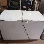 LOTE 336 - 01 FREEZER HORIZONTAL 2 TAMPAS 220VOLTS. (NO ESTADO) ATENÇÃO! FAZER A VISITAÇÃO ANTES DE ARREMATAR, NÃO SABEMOS SE FUNCIONA. LEILÃO NÃO TEM GARANTIA E NEM DEVOLUÇÃO, SUJEITO A POSSÍVEIS AVARIAS VISÍVEIS/OCULTAS E/OU AUSÊNCIA DE COMPONENTES.