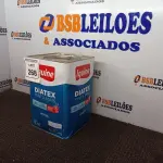 01 LATA DE TINTA 16L/ 18L INTERIORES/EXTERIORES ACRÍLICO FOSCO IQUINE BASE P. (NOVO) (NO ESTADO) ATENÇÃO! FAZER A VISITAÇÃO ANTES DE ARREMATAR, NÃO SABEMOS SE FUNCIONA. LEILÃO NÃO TEM GARANTIA E NEM DEVOLUÇÃO, SUJEITO A POSSÍVEIS AVARIAS VISÍVEIS/OCULTAS E/OU AUSÊNCIA DE COMPONENTES.