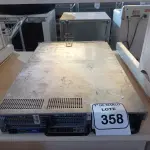 LOTE 358 - 01 SERVIDOR DELL POWER EDGE 2950 COM AVARIAS. (NO ESTADO) ATENÇÃO! FAZER A VISITAÇÃO ANTES DE ARREMATAR, NÃO SABEMOS SE FUNCIONA. LEILÃO NÃO TEM GARANTIA E NEM DEVOLUÇÃO, SUJEITO A POSSÍVEIS AVARIAS VISÍVEIS/OCULTAS E/OU AUSÊNCIA DE COMPONENTES.