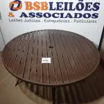 LOTE 008 - 01 GARDEN TABLE (MESA DE JARDIM). (NO ESTADO EM QUE SE ENCONTRA. SUJEITO A AVARIAS OCULTAS/VISÍVEIS.) BH1540F