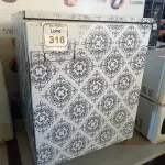 LOTE 316 - 01 FRIGOBAR ESMALTEC 220VOLTS. (NO ESTADO) ATENÇÃO! FAZER A VISITAÇÃO ANTES DE ARREMATAR, NÃO SABEMOS SE FUNCIONA. LEILÃO NÃO TEM GARANTIA E NEM DEVOLUÇÃO, SUJEITO A POSSÍVEIS AVARIAS VISÍVEIS/OCULTAS E/OU AUSÊNCIA DE COMPONENTES.