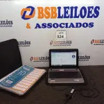 LOTE 324 - 01 NETBOOK POSITIVO COM FONTE E 01 FICHÁRIO. (NO ESTADO) ATENÇÃO! FAZER A VISITAÇÃO ANTES DE ARREMATAR, NÃO SABEMOS SE FUNCIONA. LEILÃO NÃO TEM GARANTIA E NEM DEVOLUÇÃO, SUJEITO A POSSÍVEIS AVARIAS VISÍVEIS/OCULTAS E/OU AUSÊNCIA DE COMPONENTES.