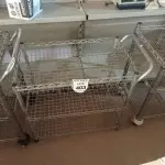 01 CARRINHO PARA SERVIÇO CROMADO. (NO ESTADO) ATENÇÃO! FAZER A VISITAÇÃO ANTES DE ARREMATAR, NÃO SABEMOS SE FUNCIONA. LEILÃO NÃO TEM GARANTIA E NEM DEVOLUÇÃO, SUJEITO A POSSÍVEIS AVARIAS VISÍVEIS/OCULTAS E/OU AUSÊNCIA DE COMPONENTES.
