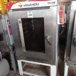 LOTE 424 - 01 FORNO ELÉTRICO VENÂNCIO CICLONE. (NO ESTADO) ATENÇÃO! FAZER A VISITAÇÃO ANTES DE ARREMATAR, NÃO SABEMOS SE FUNCIONA. LEILÃO NÃO TEM GARANTIA E NEM DEVOLUÇÃO, SUJEITO A POSSÍVEIS AVARIAS VISÍVEIS/OCULTAS E/OU AUSÊNCIA DE COMPONENTES.