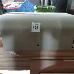 LOTE 125 - 01 ARMÁRIO SUSPENSO. (NO ESTADO EM QUE SE ENCONTRA. SUJEITO A AVARIAS OCULTAS/VISÍVEIS.)