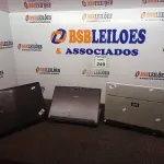 LOTE 249 - 01 NOTEBOOK ASUS, 01 NOTEBOOK SAMSUNG E 01 NOTEBOOK SEMP TOSHIBA.  (NO ESTADO) ATENÇÃO! FAZER A VISITAÇÃO ANTES DE ARREMATAR, NÃO SABEMOS SE FUNCIONA. LEILÃO NÃO TEM GARANTIA E NEM DEVOLUÇÃO, SUJEITO A POSSÍVEIS AVARIAS VISÍVEIS/OCULTAS E/OU AUSÊNCIA DE COMPONENTES.