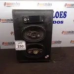 LOTE 250 - 01 CAIXA COM RÁDIO PLAYER E 2 AUTOS FALANTES 6X9. (NO ESTADO) ATENÇÃO! FAZER A VISITAÇÃO ANTES DE ARREMATAR, NÃO SABEMOS SE FUNCIONA. LEILÃO NÃO TEM GARANTIA E NEM DEVOLUÇÃO, SUJEITO A POSSÍVEIS AVARIAS VISÍVEIS/OCULTAS E/OU AUSÊNCIA DE COMPONENTES.