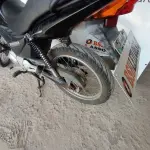 LOTE 002 - 01 HONDA CG 150 TITAN ESD ÁLCOOL/GASOLINA; COR PRETA; ANO 2012/2012. (NO ESTADO)