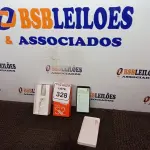 LOTE 328 - 01 CELULAR READMI S2 (NOVO). (NO ESTADO) ATENÇÃO! FAZER A VISITAÇÃO ANTES DE ARREMATAR, NÃO SABEMOS SE FUNCIONA. LEILÃO NÃO TEM GARANTIA E NEM DEVOLUÇÃO, SUJEITO A POSSÍVEIS AVARIAS VISÍVEIS/OCULTAS E/OU AUSÊNCIA DE COMPONENTES.