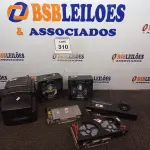 LOTE 310 - 01 IMPRESSORA TÉRMICA, 02 LEITORES DE CÓDIGO DE BARRAS E 3 PLACAS DE VÍDEO.  (NO ESTADO) ATENÇÃO! FAZER A VISITAÇÃO ANTES DE ARREMATAR, NÃO SABEMOS SE FUNCIONA. LEILÃO NÃO TEM GARANTIA E NEM DEVOLUÇÃO, SUJEITO A POSSÍVEIS AVARIAS VISÍVEIS/OCULTAS E/OU AUSÊNCIA DE COMPONENTES.