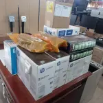 LOTE 299 - 01 TONNER DIVERSOS. (NO ESTADO EM QUE SE ENCONTRA. SUJEITO A AVARIAS OCULTAS/VISÍVEIS.)