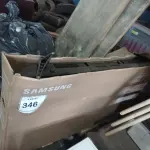 LOTE 346 - 01 TELEVISION. (NO ESTADO EM QUE SE ENCONTRA. SUJEITO A AVARIAS OCULTAS/VISÍVEIS.) BH1495L