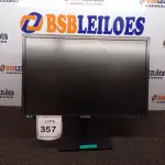 LOTE 357 - 01 MONITOR SAMSUNG. (NO ESTADO EM QUE SE ENCONTRA. SUJEITO A AVARIAS OCULTAS/VISÍVEIS.)