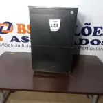 LOTE 233 - 01 GAVETEIRO PRETO COM 02 GAVETAS. (NO ESTADO EM QUE SE ENCONTRA. SUJEITO A AVARIAS OCULTAS/VISÍVEIS.)