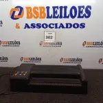 LOTE 302 - 01 LAMINATOR MODELO PL12A (NO ESTADO EM QUE SE ENCONTRA. SUJEITO A AVARIAS OCULTAS/VISÍVEIS.)
