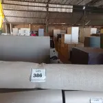 LOTE 386 - 01 RUG (TAPETE). (NO ESTADO EM QUE SE ENCONTRA. SUJEITO A AVARIAS OCULTAS/VISÍVEIS.) AU2282S