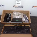 LOTE 303 - 01 CPU HP, MOUSE, TECLADO E CARREGADOR. (NO ESTADO EM QUE SE ENCONTRA. SUJEITO A AVARIAS OCULTAS/VISÍVEIS.) BD0546M