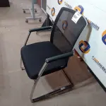 LOTE 541 - 01 CADEIRA DE ESCRITÓRIO. (NO ESTADO EM QUE SE ENCONTRA. SUJEITO A AVARIAS OCULTAS/VISÍVEIS.)