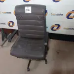 LOTE 510 - 01 CADEIRA DE ESCRITÓRIO. (NO ESTADO EM QUE SE ENCONTRA. SUJEITO A AVARIAS OCULTAS/VISÍVEIS.)