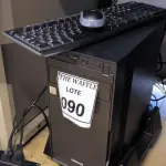 LOTE 090 - 01 CPU CORE I5 COM TECLADO E MOUSE. (NO ESTADO) ATENÇÃO! FAZER A VISITAÇÃO ANTES DE ARREMATAR, NÃO SABEMOS SE FUNCIONA. LEILÃO NÃO TEM GARANTIA E NEM DEVOLUÇÃO, SUJEITO A POSSÍVEIS AVARIAS VISÍVEIS/OCULTAS E/OU AUSÊNCIA DE COMPONENTES.