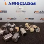 LOTE 224 - 01 LOTE C/VÁRIAS CÂMERAS DE SEGURANÇA MARCAS E MODELOS DIVERSOS. (NO ESTADO) ATENÇÃO! FAZER A VISITAÇÃO ANTES DE ARREMATAR, NÃO SABEMOS SE FUNCIONA. LEILÃO NÃO TEM GARANTIA E NEM DEVOLUÇÃO, SUJEITO A POSSÍVEIS AVARIAS VISÍVEIS/OCULTAS E/OU AUSÊNCIA DE COMPONENTES.