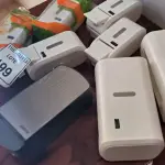 LOTE 199 - 01 LOTE COM DISPENSES PARA SABÃO. (NO ESTADO) ATENÇÃO! FAZER A VISITAÇÃO ANTES DE ARREMATAR, NÃO SABEMOS SE FUNCIONA. LEILÃO NÃO TEM GARANTIA E NEM DEVOLUÇÃO, SUJEITO A POSSÍVEIS AVARIAS VISÍVEIS/OCULTAS E/OU AUSÊNCIA DE COMPONENTES.