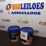 LOTE 150 - 02 BALDES TINTA QUALITEX 3,6L NA COR AREIA E VERMELHO GUARANÁ. (NO ESTADO) ATENÇÃO! FAZER A VISITAÇÃO ANTES DE ARREMATAR, NÃO SABEMOS SE FUNCIONA. LEILÃO NÃO TEM GARANTIA E NEM DEVOLUÇÃO, SUJEITO A POSSÍVEIS AVARIAS VISÍVEIS/OCULTAS E/OU AUSÊNCIA DE COMPONENTES.
