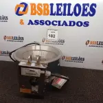 LOTE 182 - 01 FRITADEIRA ELÉTRICA EM INOX MARCA VENÂNCIO. (NO ESTADO) ATENÇÃO! FAZER A VISITAÇÃO ANTES DE ARREMATAR, NÃO SABEMOS SE FUNCIONA. LEILÃO NÃO TEM GARANTIA E NEM DEVOLUÇÃO, SUJEITO A POSSÍVEIS AVARIAS VISÍVEIS/OCULTAS E/OU AUSÊNCIA DE COMPONENTES.