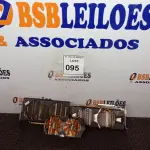 LOTE 095 - 03 PLACAS DE VÍDEO. (NO ESTADO) ATENÇÃO! FAZER A VISITAÇÃO ANTES DE ARREMATAR, NÃO SABEMOS SE FUNCIONA. LEILÃO NÃO TEM GARANTIA E NEM DEVOLUÇÃO, SUJEITO A POSSÍVEIS AVARIAS VISÍVEIS/OCULTAS E/OU AUSÊNCIA DE COMPONENTES.