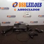 LOTE 064 - 01 CONSOLE XBOX 360 COM CONTROLE E FONTE.  (NO ESTADO) ATENÇÃO! FAZER A VISITAÇÃO ANTES DE ARREMATAR, NÃO SABEMOS SE FUNCIONA. LEILÃO NÃO TEM GARANTIA E NEM DEVOLUÇÃO, SUJEITO A POSSÍVEIS AVARIAS VISÍVEIS/OCULTAS E/OU AUSÊNCIA DE COMPONENTES.