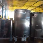 LOTE 218 - 03 CAFETEIRAS EM INOX.  (NO ESTADO) ATENÇÃO! FAZER A VISITAÇÃO ANTES DE ARREMATAR, NÃO SABEMOS SE FUNCIONA. LEILÃO NÃO TEM GARANTIA E NEM DEVOLUÇÃO, SUJEITO A POSSÍVEIS AVARIAS VISÍVEIS/OCULTAS E/OU AUSÊNCIA DE COMPONENTES.