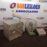 LOTE 177 - 01 LOTE COM MATERIAIS PARA LABORATÓRIO.  (NO ESTADO) ATENÇÃO! FAZER A VISITAÇÃO ANTES DE ARREMATAR, NÃO SABEMOS SE FUNCIONA. LEILÃO NÃO TEM GARANTIA E NEM DEVOLUÇÃO, SUJEITO A POSSÍVEIS AVARIAS VISÍVEIS/OCULTAS E/OU AUSÊNCIA DE COMPONENTES.