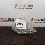 LOTE 237 - 01 LOTE COM DIVERSOS PARAFUSOS. (NOVO) (NO ESTADO) ATENÇÃO! FAZER A VISITAÇÃO ANTES DE ARREMATAR, NÃO SABEMOS SE FUNCIONA. LEILÃO NÃO TEM GARANTIA E NEM DEVOLUÇÃO, SUJEITO A POSSÍVEIS AVARIAS VISÍVEIS/OCULTAS E/OU AUSÊNCIA DE COMPONENTES.