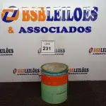 LOTE 231 - 02 LATAS DE TINTA ESMALTE PARA MADEIRA E METAIS SUVINIL BRILHANTE PLATINA 3,6L. (NO ESTADO) ATENÇÃO! FAZER A VISITAÇÃO ANTES DE ARREMATAR, NÃO SABEMOS SE FUNCIONA. LEILÃO NÃO TEM GARANTIA E NEM DEVOLUÇÃO, SUJEITO A POSSÍVEIS AVARIAS VISÍVEIS/OCULTAS E/OU AUSÊNCIA DE COMPONENTES.