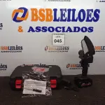 LOTE 045 - 01 MINI MOTOSSERRA ELÉTRICA A BATERIA.  (NO ESTADO) ATENÇÃO! FAZER A VISITAÇÃO ANTES DE ARREMATAR, NÃO SABEMOS SE FUNCIONA. LEILÃO NÃO TEM GARANTIA E NEM DEVOLUÇÃO, SUJEITO A POSSÍVEIS AVARIAS VISÍVEIS/OCULTAS E/OU AUSÊNCIA DE COMPONENTES.