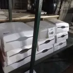LOTE 149 - 09 DISPENSES PARA PAPEL MARCA GRAN. (NO ESTADO) ATENÇÃO! FAZER A VISITAÇÃO ANTES DE ARREMATAR, NÃO SABEMOS SE FUNCIONA. LEILÃO NÃO TEM GARANTIA E NEM DEVOLUÇÃO, SUJEITO A POSSÍVEIS AVARIAS VISÍVEIS/OCULTAS E/OU AUSÊNCIA DE COMPONENTES.
