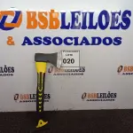 LOTE 020 - 01 MACHADINHA DE METAL COM CABO AMARELO. (NOVO) (NO ESTADO) ATENÇÃO! FAZER A VISITAÇÃO ANTES DE ARREMATAR, NÃO SABEMOS SE FUNCIONA. LEILÃO NÃO TEM GARANTIA E NEM DEVOLUÇÃO, SUJEITO A POSSÍVEIS AVARIAS VISÍVEIS/OCULTAS E/OU AUSÊNCIA DE COMPONENTES.