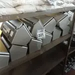 LOTE 221 - 10 SCANNER’S MARCA FUJITSU. (NO ESTADO) ATENÇÃO! FAZER A VISITAÇÃO ANTES DE ARREMATAR, NÃO SABEMOS SE FUNCIONA. LEILÃO NÃO TEM GARANTIA E NEM DEVOLUÇÃO, SUJEITO A POSSÍVEIS AVARIAS VISÍVEIS/OCULTAS E/OU AUSÊNCIA DE COMPONENTES.